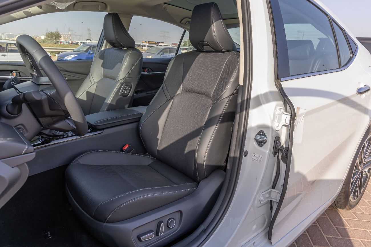 Toyota Camry Toyota Camry 2.5 Hybrid Intelligent Dual-Engine - 2024  (Export)