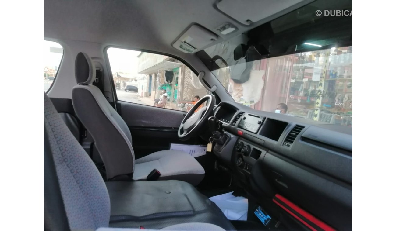 Toyota Hiace GLX