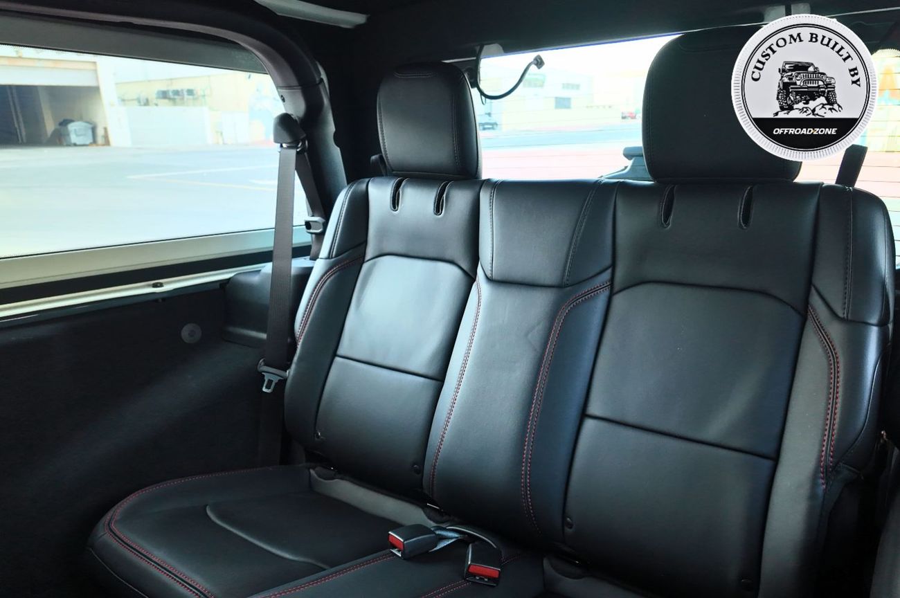 Jeep Wrangler Rubicon 3.6L A/T (4 Seater) | 5 YRS DEALER WTY & 3 YRS DEALER SERVICE PACKAGE