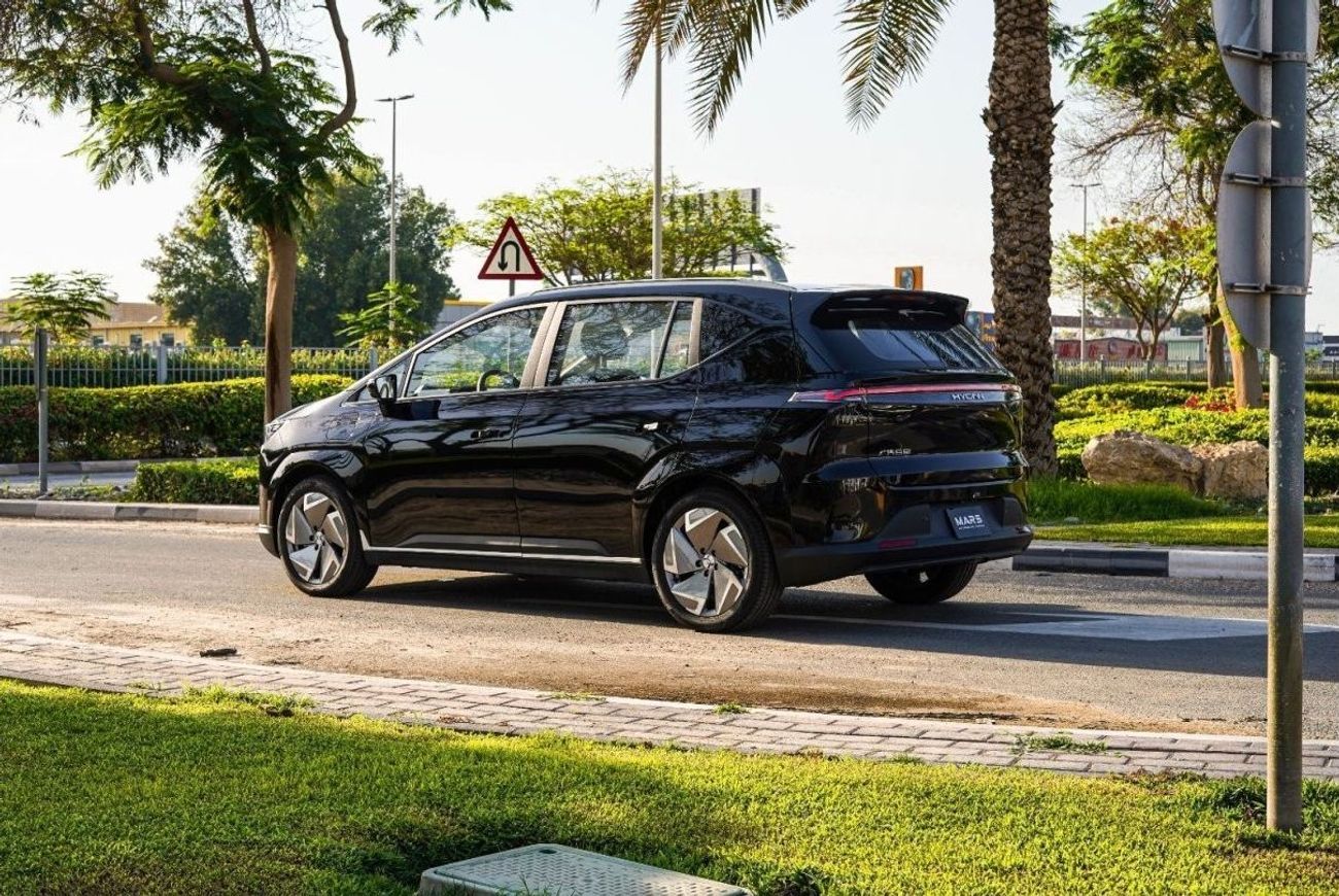 Hycan Z03 2023 HYCAN Z03 / BATTERY RANGE (510 KM) / WARRANTY