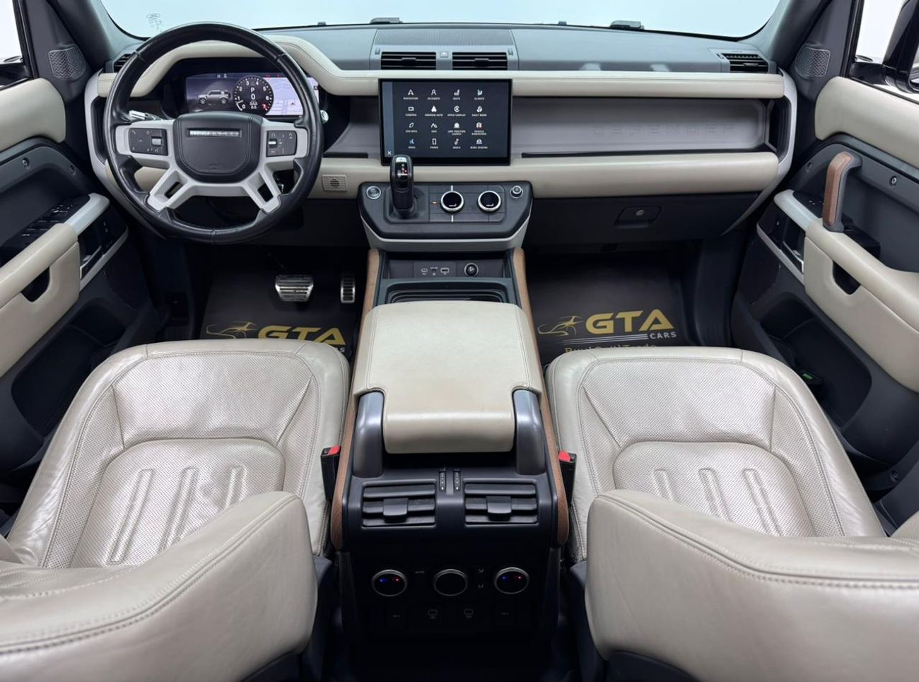 لاند روفر ديفندر 110 HSE P400 3.0L 2022 Land Rover Defender 110 P400 HSE, Oct / 2026 Range Rover Warranty, GCC