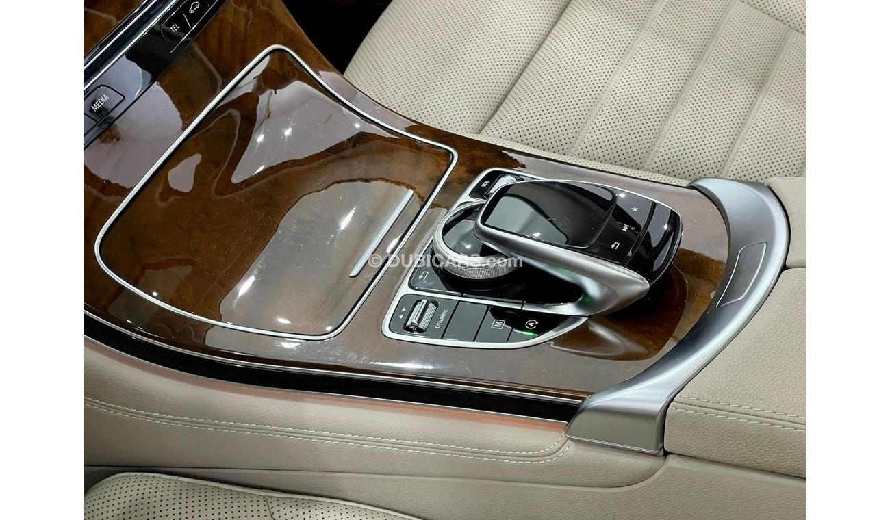 Mercedes-Benz GLC 250 2018 Mercedes-Benz GLC 250 Coupe, Mercedes Warranty 2023, Full Mercedes History, Low Kms, GCC Specs