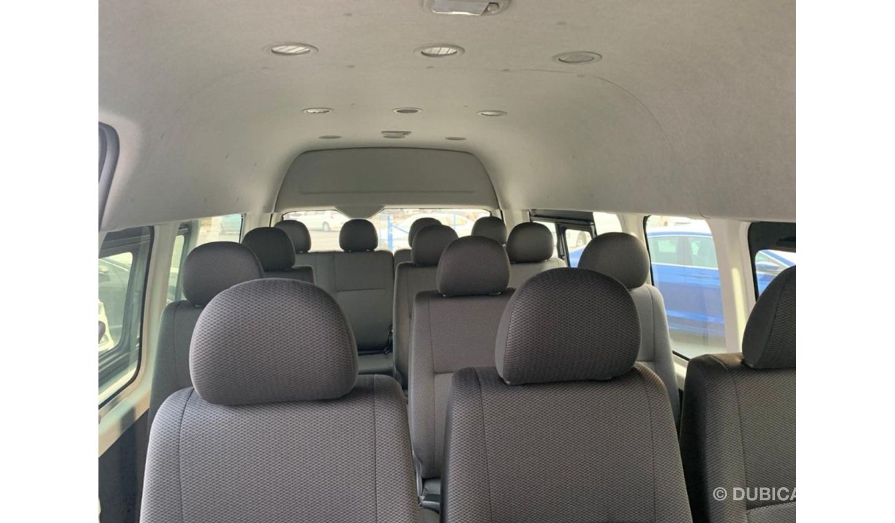 تويوتا هاياس TOYOTA HIACE DISEL 2,5 BRAND NEW HIGH ROOF