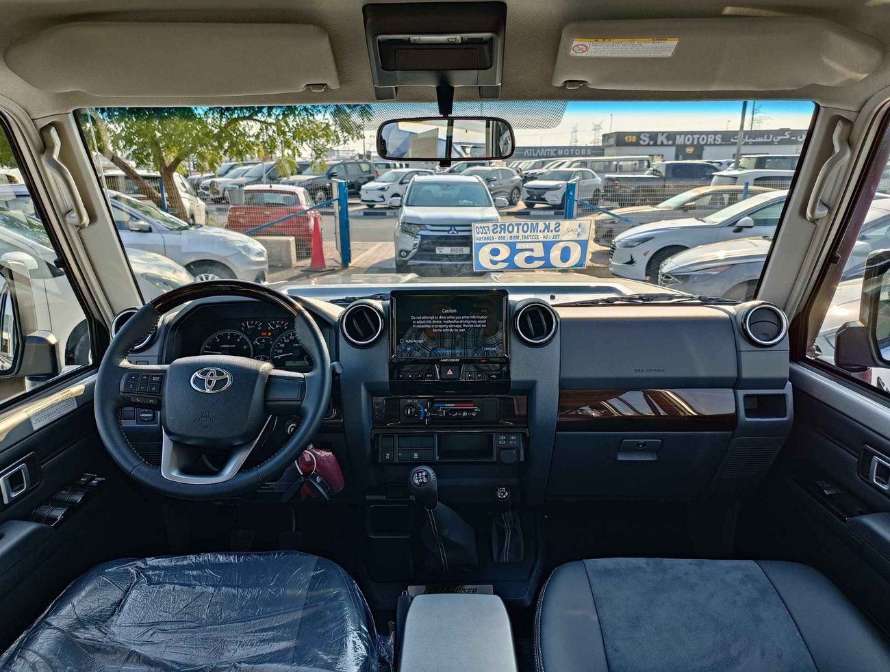 تويوتا لاند كروزر 70 LC76 / M/T / 4.5L V8 DIESEL / FULL OPTION / 4X4 (CODE # 67941)