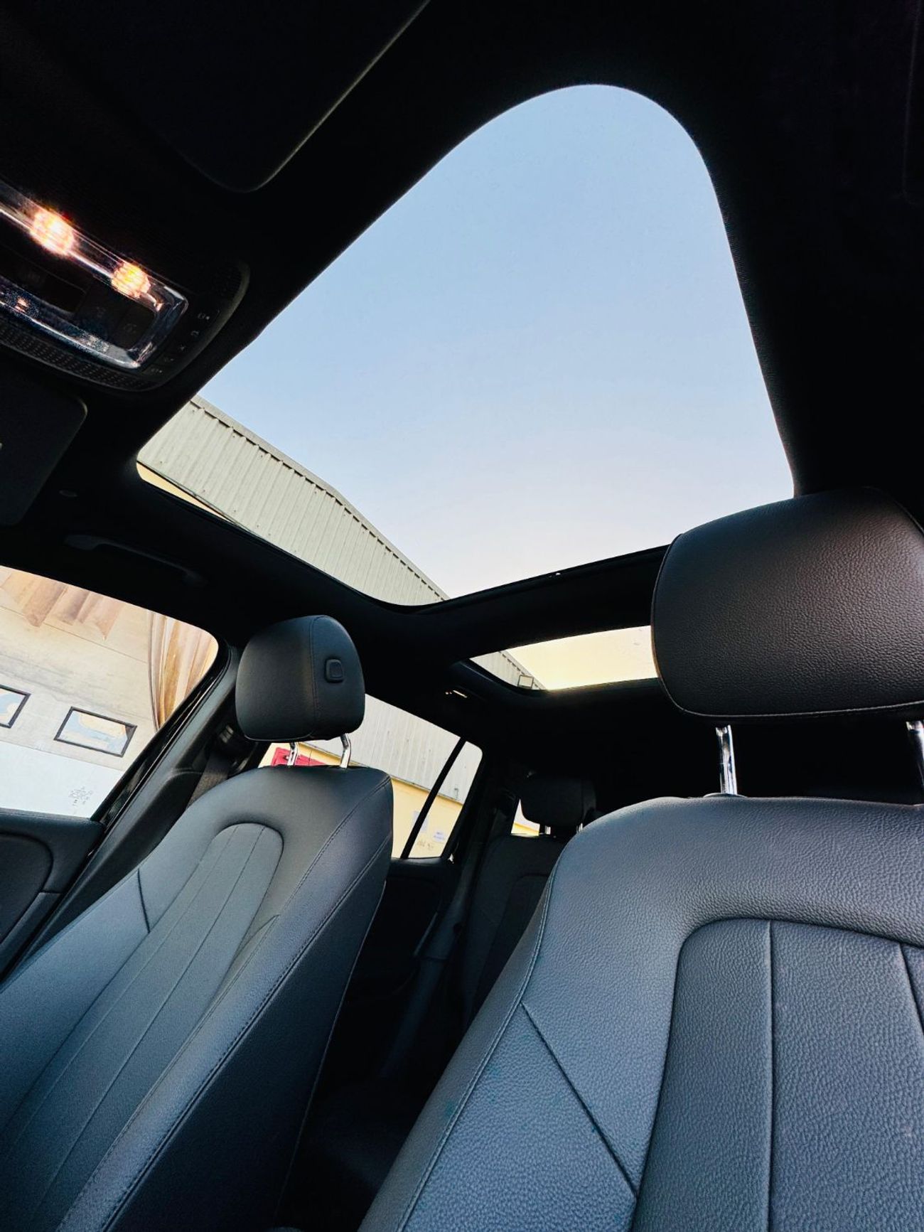 Mercedes-Benz GLB 250 Premium 2.0L (5 Seater)