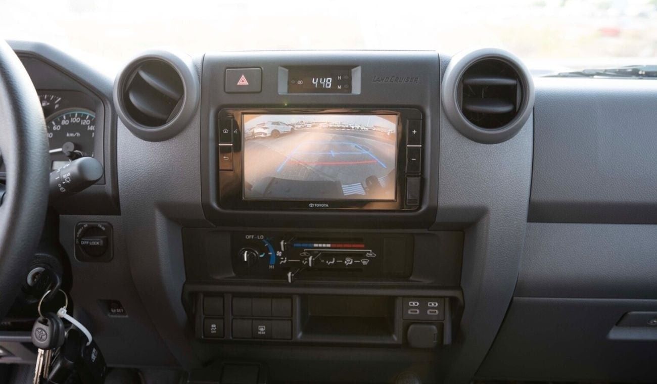 Toyota Land Cruiser 76 - 4.0L V6 PETROL M/T MY24