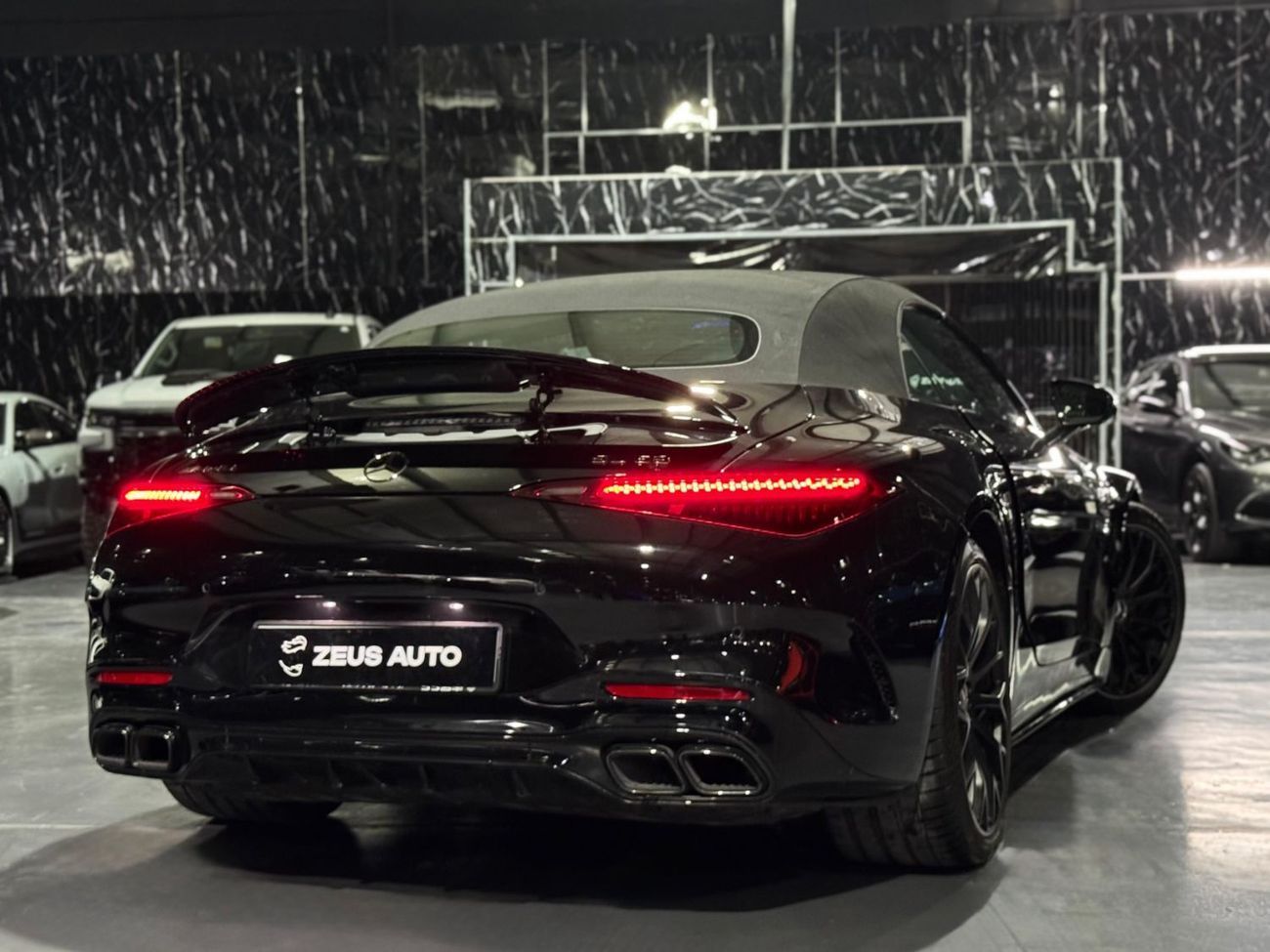 مرسيدس بنز SL 63 AMG AMG 4MATIC+ Roadster Night Package 2023 Mercedes Benz SL63, Warranty, Very Low Kms, 577HP