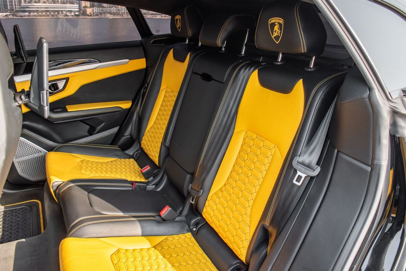 Lamborghini Urus STD 4.0T V8 12500M/P WITH 0% DOWNPAYMENT URUS 2021 GCC FULLY LOADED