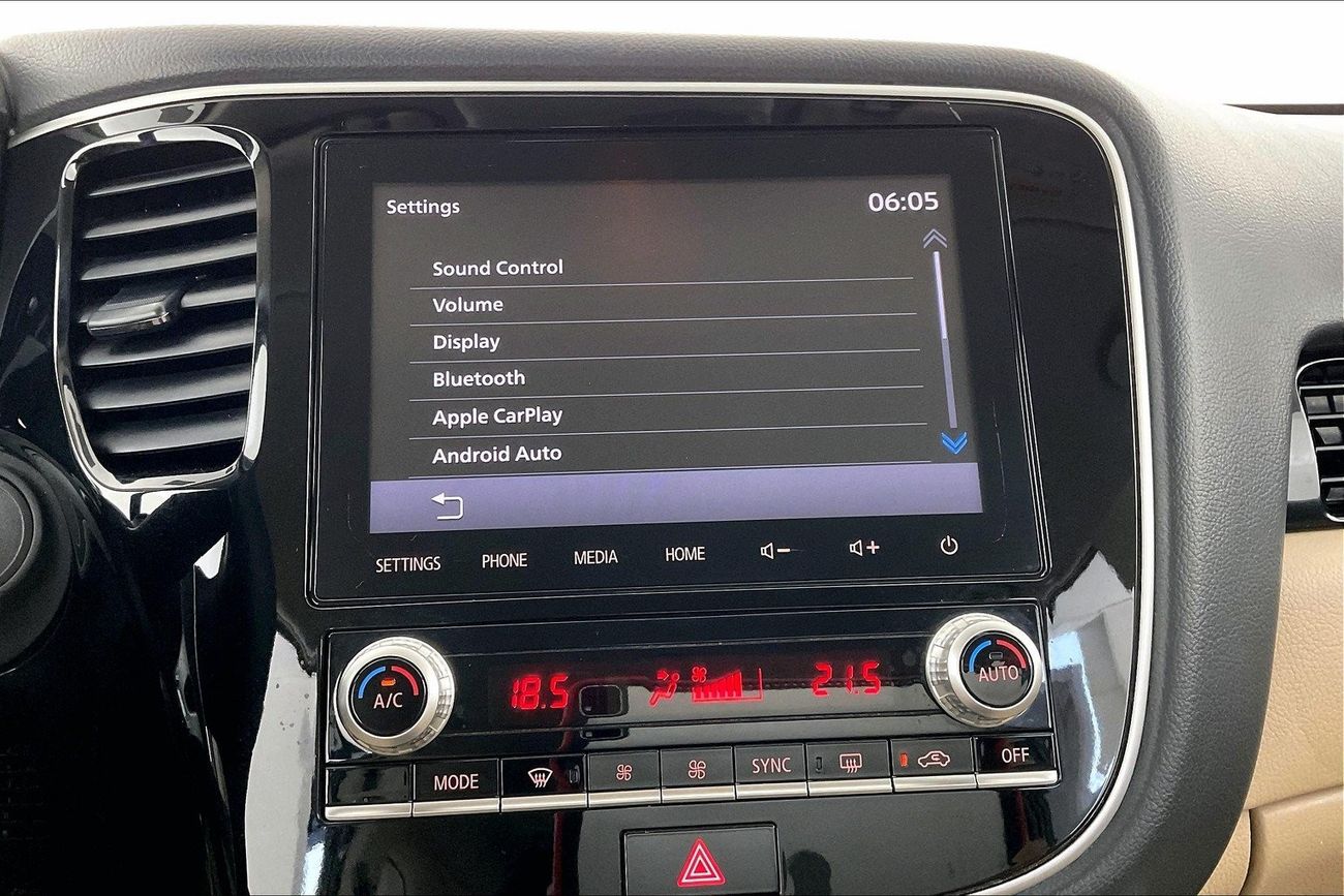 Mitsubishi Outlander GLX Midline| 1 year free warranty | Exclusive Eid offer