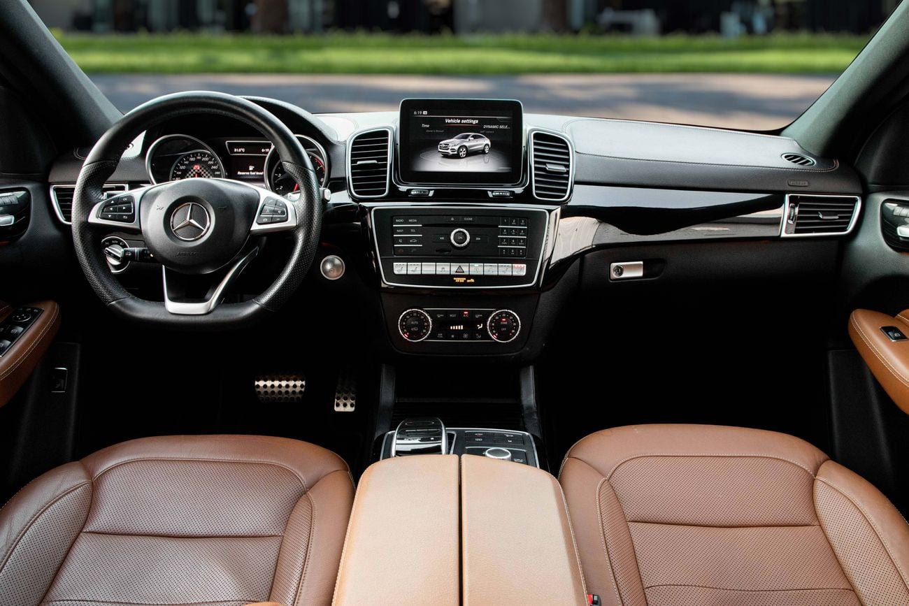 Mercedes-Benz GLE 43 AMG GLE43 | 2,850 P.M | 0% Downpayment | Perfect Condition!