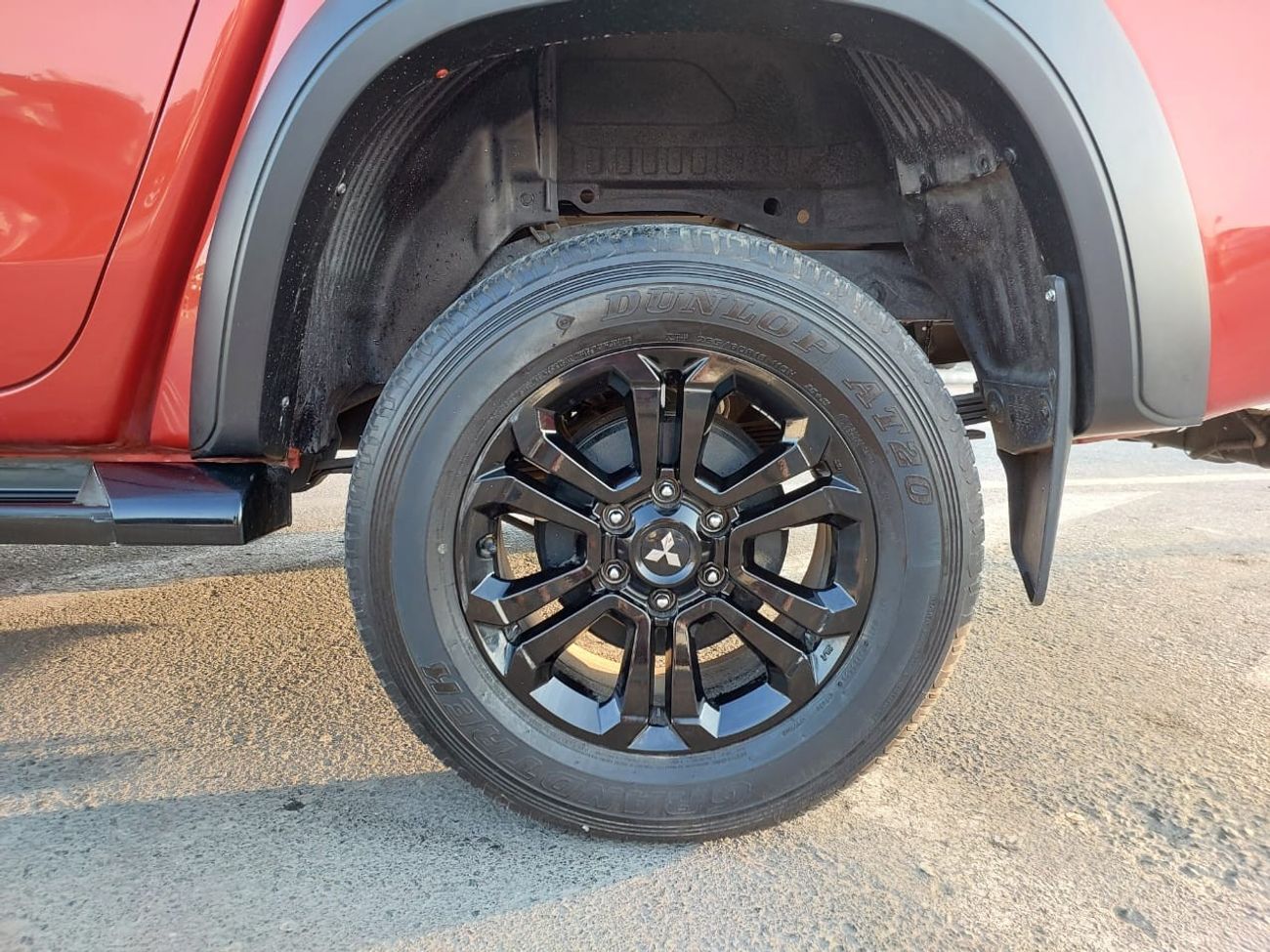 ميتسوبيشي تريتون MITSUBISHI TRITON GSR PICK UP RHD 2021 MODEL 2.4 L DIESEL AUTOMATIC(PM05054)