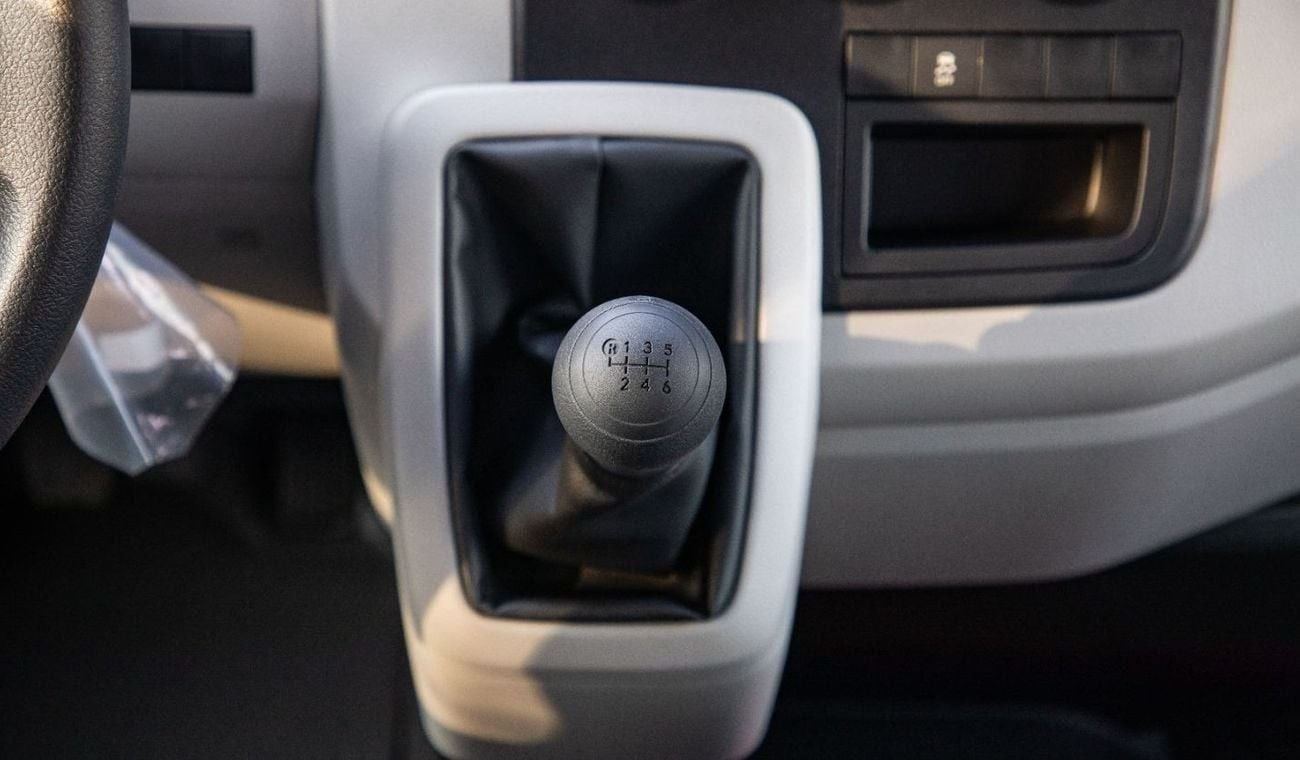 تويوتا هاياس HIGH ROOF 3S P 3.5L MT GLS RA | VAN | 2026 | 3 Years Warranty | For Local Registration +10%