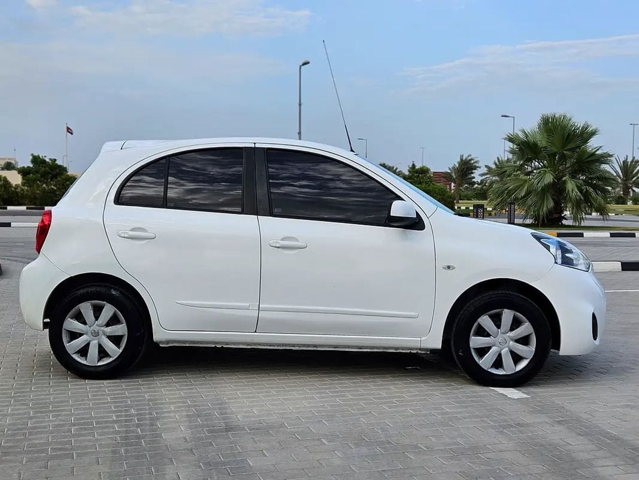 Nissan Micra S GCC Specs - Well Maintained Fuel Efficient Hatchback