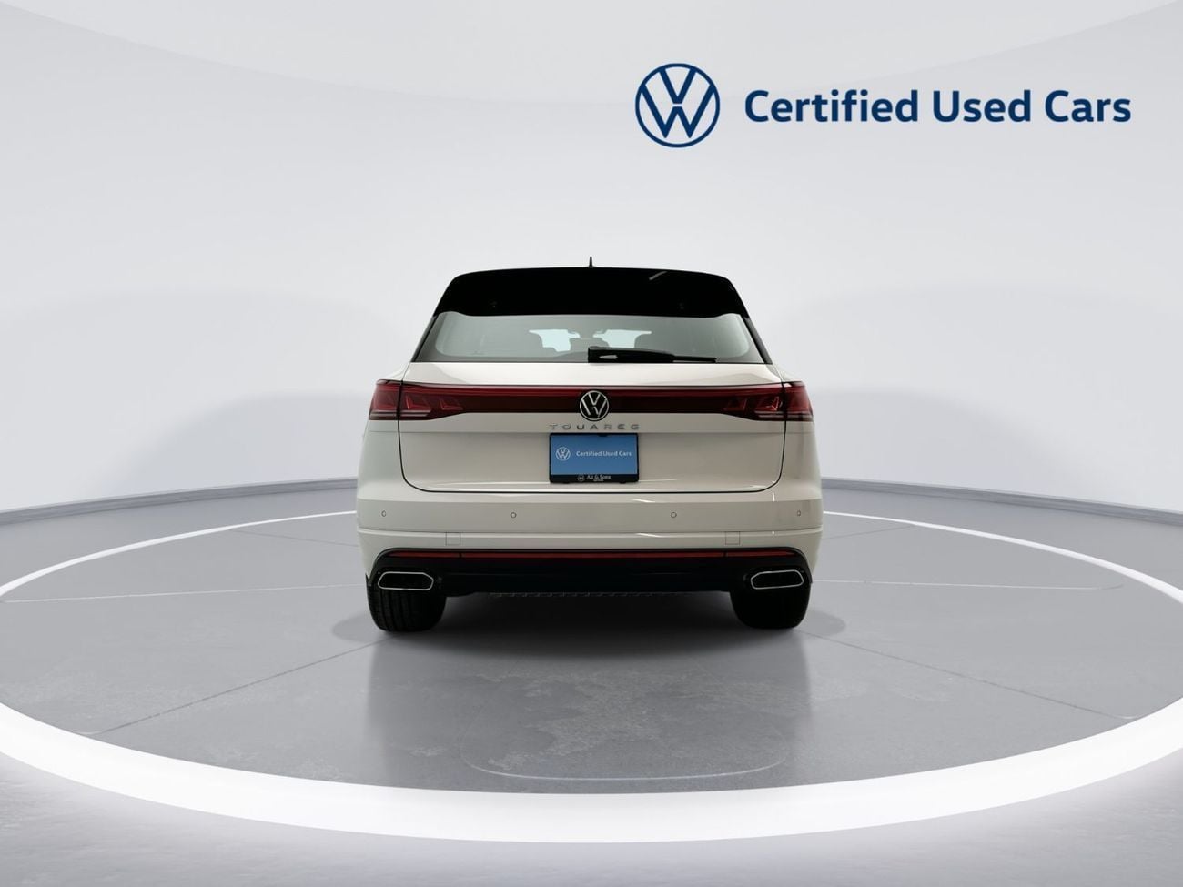 Volkswagen Touareg 3.0T TL (340 HP) Touareg Elegance (Ref#02784) - 51,100 AED SAVINGS from New Car