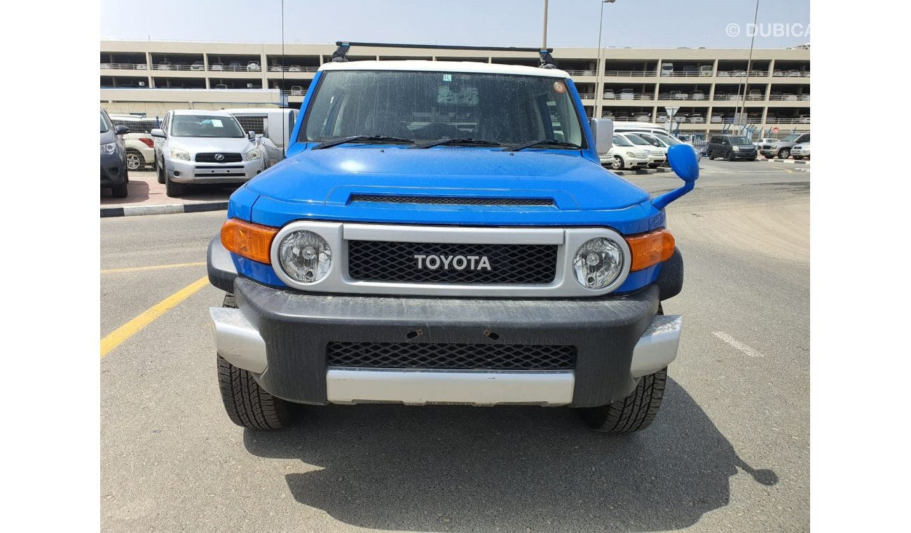 Toyota FJ Cruiser Petrol 4.0-L right hand drive export only
