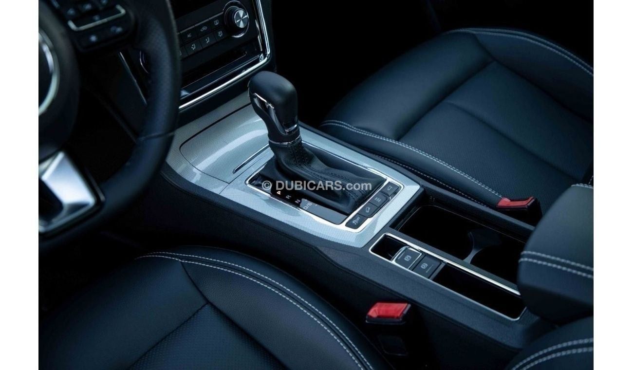 أم جي RX5 2023 إم جي آر اكس 5 2.0 دفع رباعي فاخرة