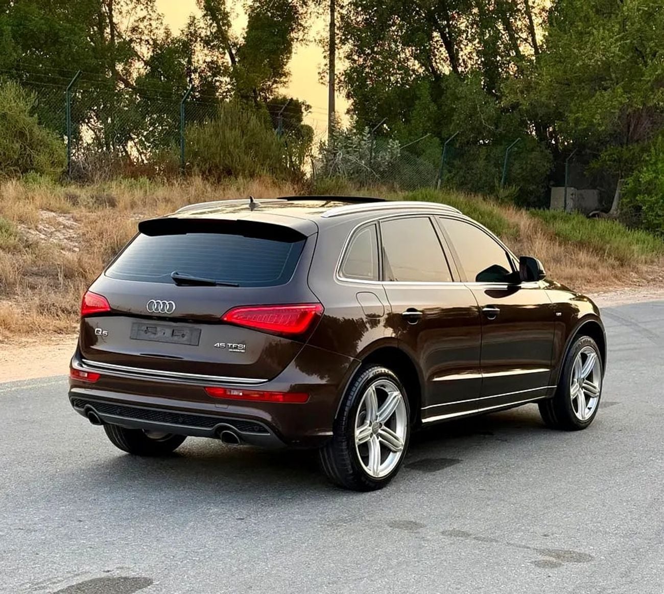 Audi Q5 اودي خليجي موديل 45 TFSI quattro - GCC Specs - Excellent Condition