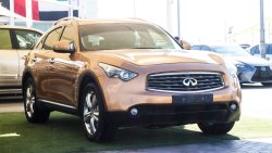 Infiniti FX35