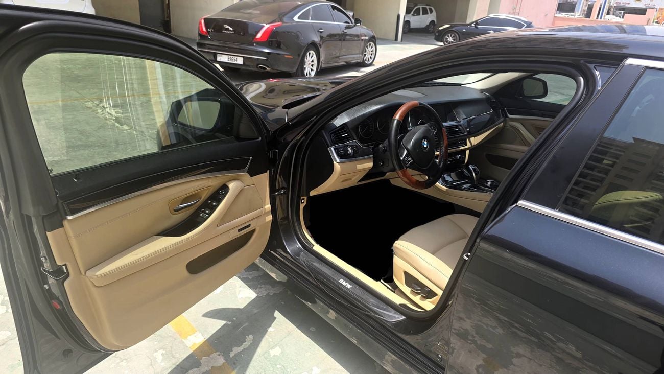 بي أم دبليو 528i EXCLUSIVE 528i