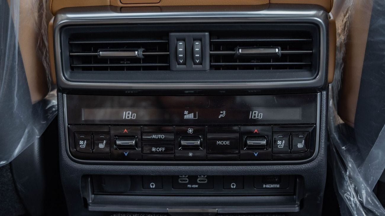 Lexus LX 700h 2026 Lexus LX700h Signature 3.5L AT Hybrid (7seats)