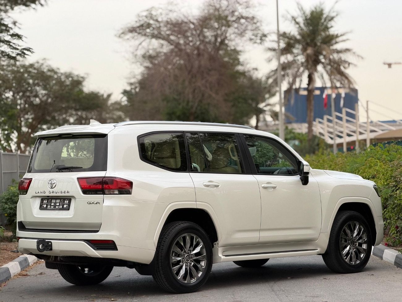 Toyota Land Cruiser GXR 4.0L