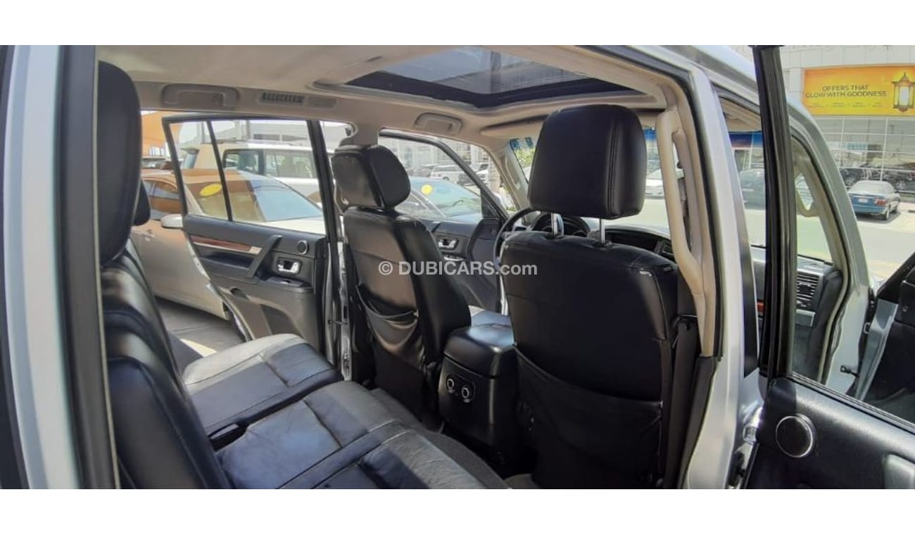 ميتسوبيشي باجيرو متسوبيشي باجيرو خليجي 3.8بحاله الوكاله لاتحتاج لا مصاريف بحاله بدون حوادث رقم واحد فتحه جلد حساسات ف