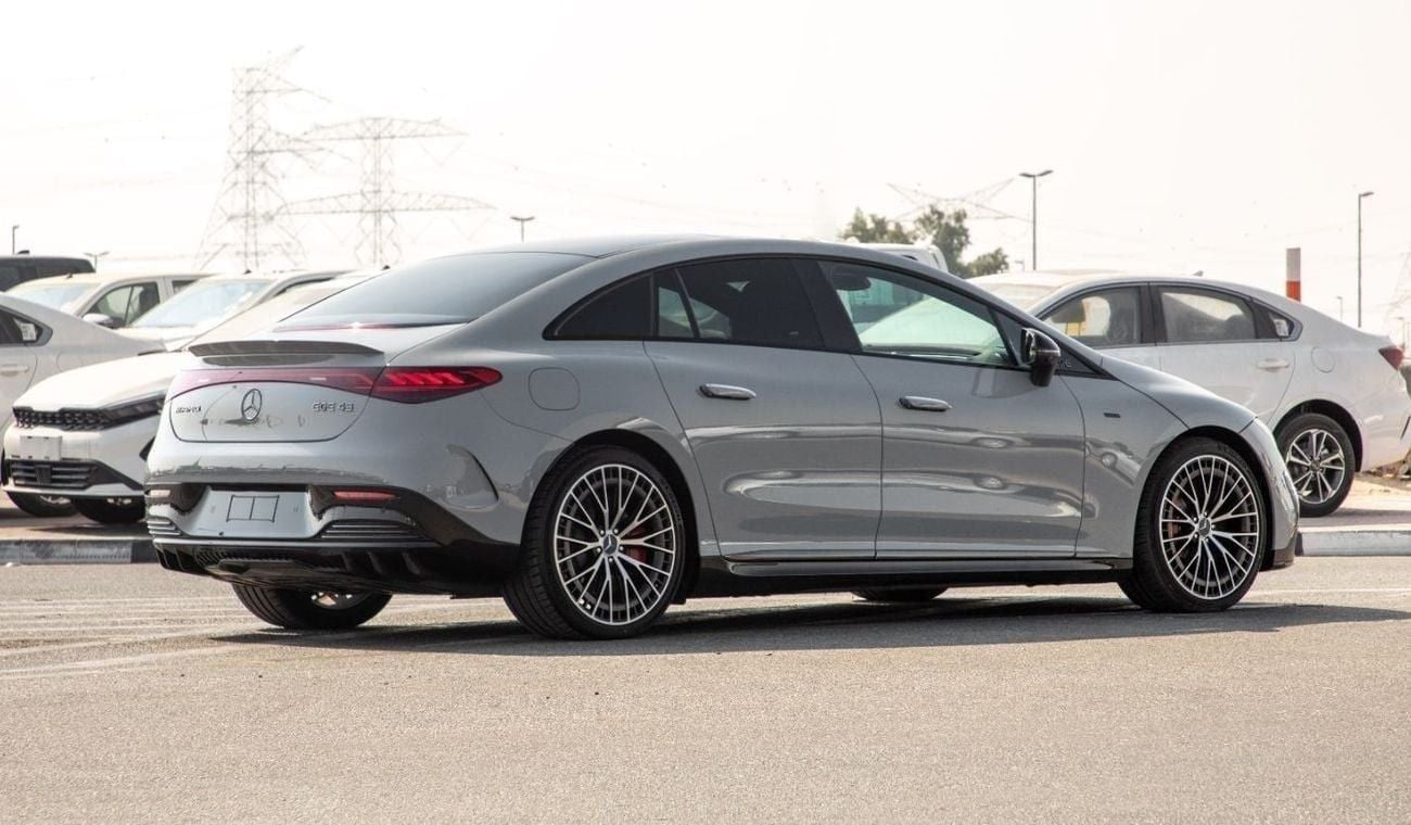 مرسيدس بنز EQE 43 AMG Electric Motors AWD | Night Package | 2023 | For Local Registration +10%