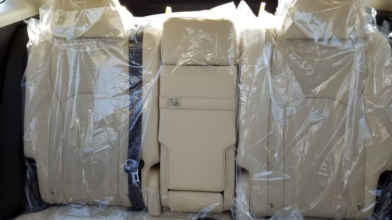 Lexus RX350 Lexus RX 350 19 RX SUV  3.5L AT FULL  OPTION