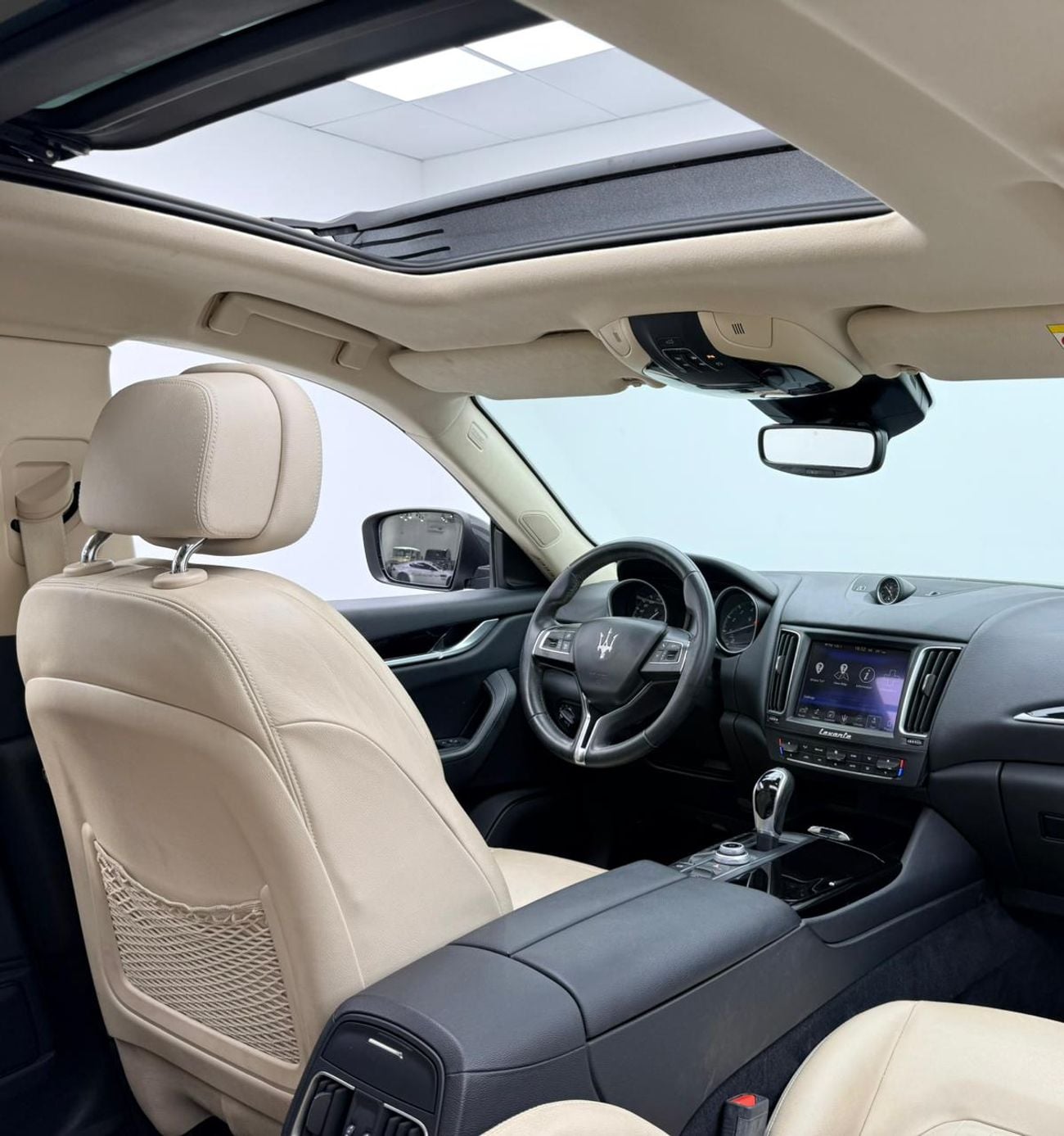 Maserati Levante 2017 Maserati Levante S, Full Maserati Service History, Fully Loaded, Excellent Condition, GCC