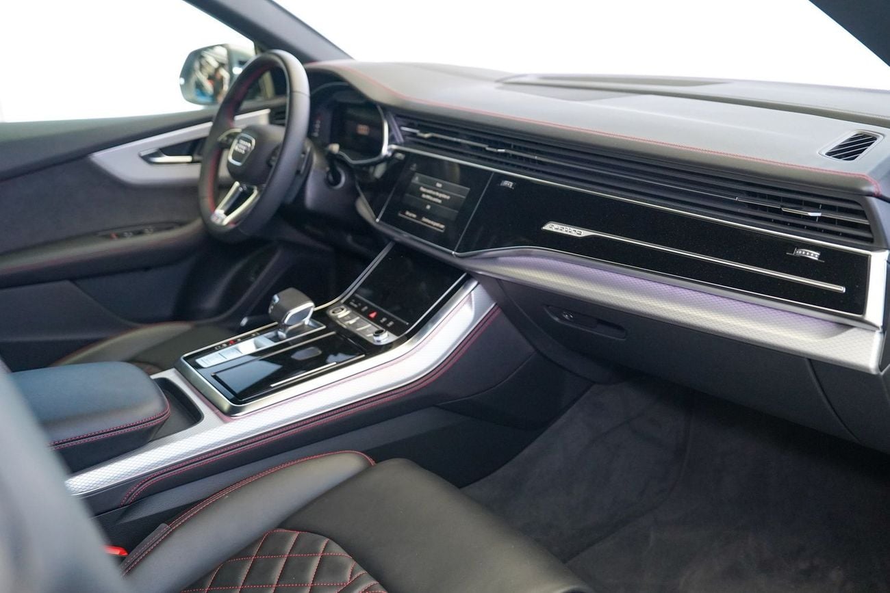 أودي SQ8 4.0 TFSI quattro (507 HP)