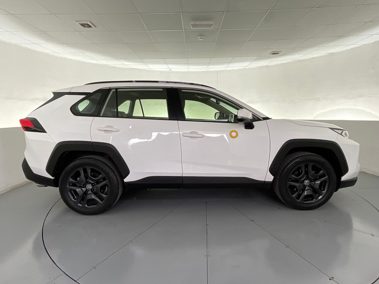 بي أم دبليو X1 xDrive 25i M Sport | ضمان مجاني لمدة عام | 0 دفعة أولى