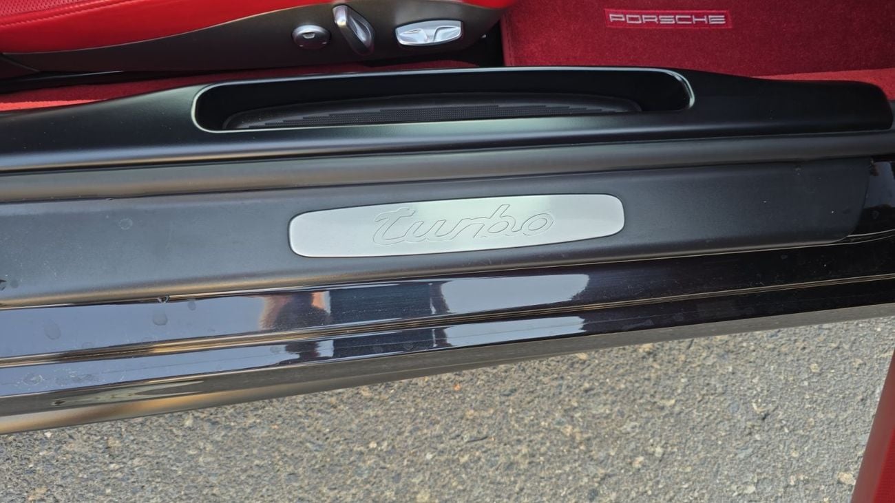 Porsche 911 TURBO