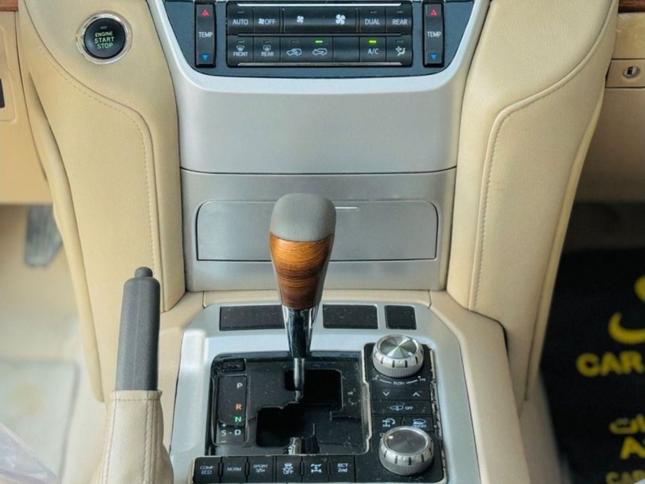 Toyota Land Cruiser Land Cruiser GXR for export left hand drive