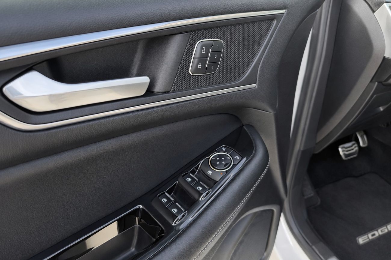 Ford Edge Sport 2.7L V6 EcoBoost Twin-Turbo, 315 HP / 475 Nm