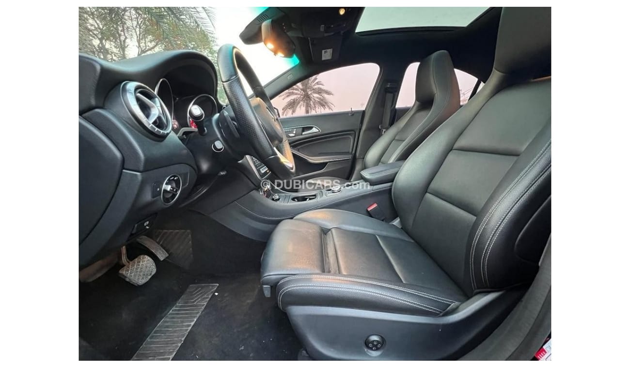 Mercedes-Benz CLA 250 Sport MERCEDES BENZ CLA 250 2018 FULL OPTION IN PERFECT CONDITION DEALER WARRANTY