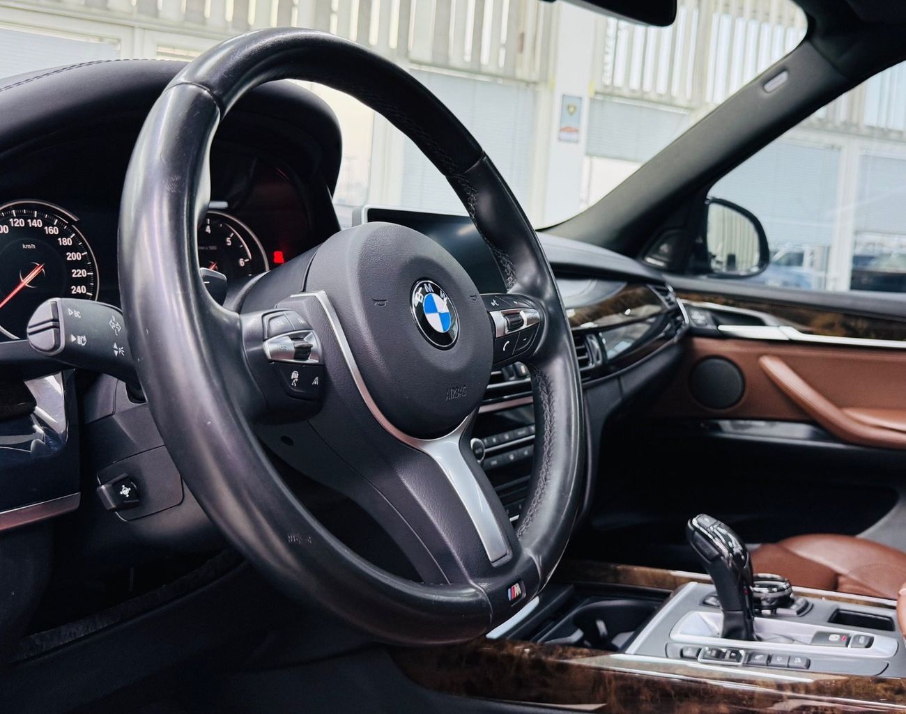 بي أم دبليو X5 50i M Sport 4.4L