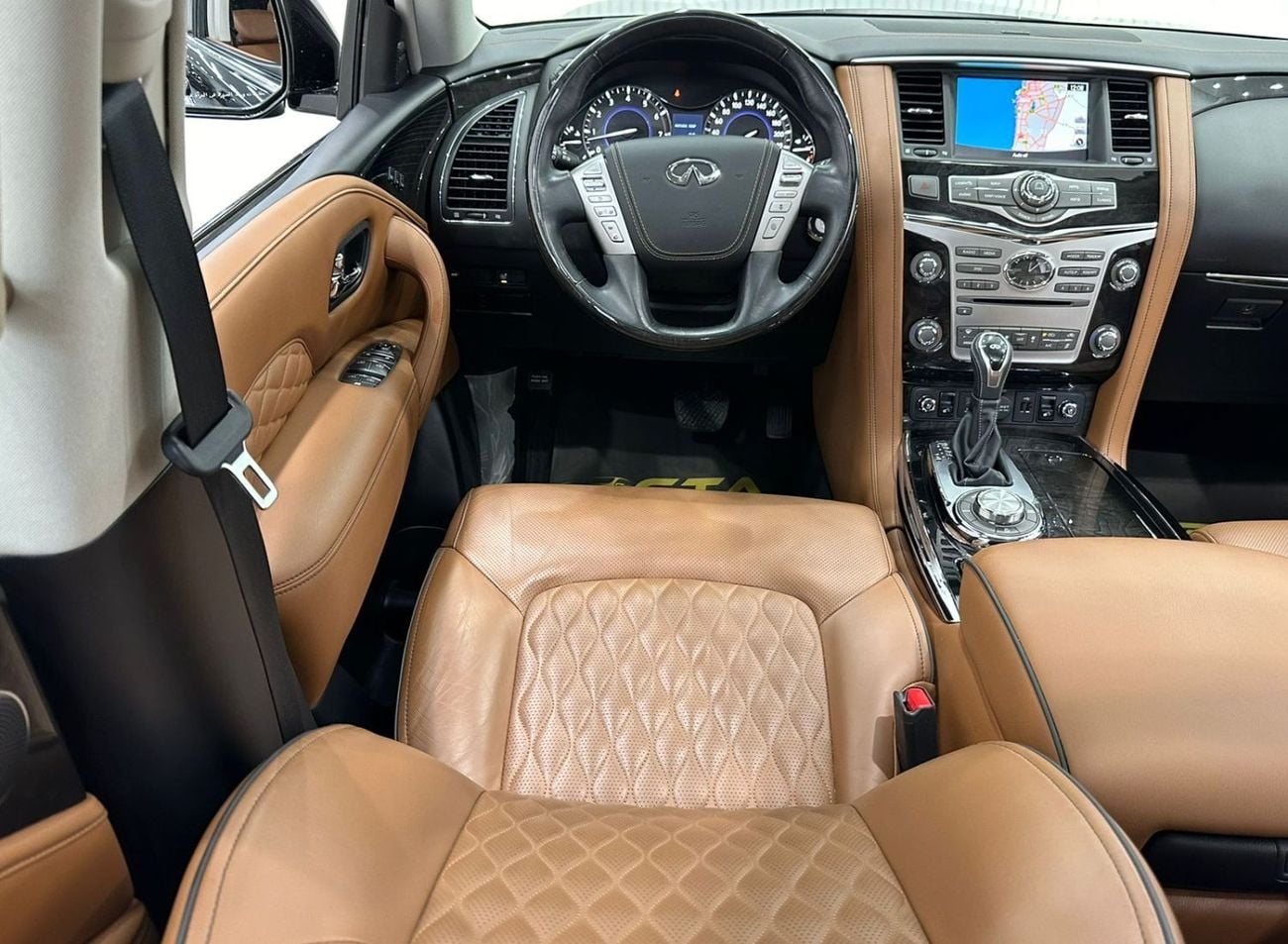 Infiniti QX80 Standard 2020 Infiniti QX80, May 2025 Warranty, Full Agency Service History, GCC