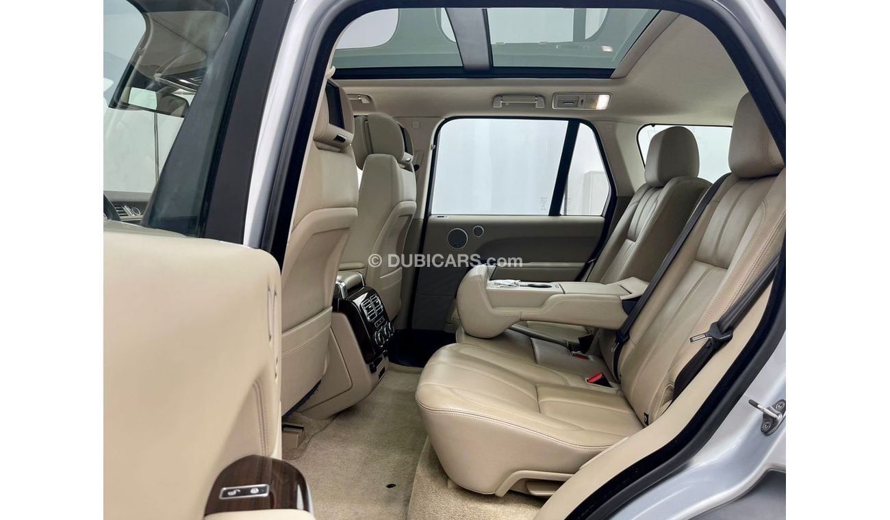 Land Rover Range Rover 2014 Range Rover Vogue SE Supercharged, Range Rover Service History, GCC