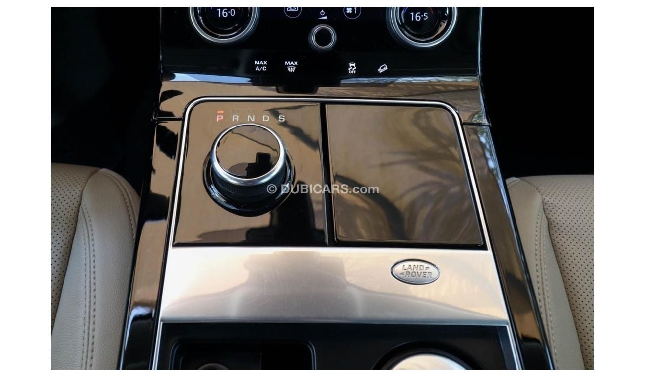 Land Rover Range Rover Velar P250 L560