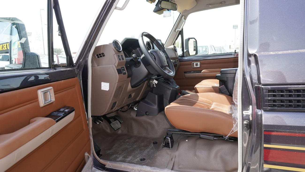 Toyota Land Cruiser Pick Up LX 4.0 L V6