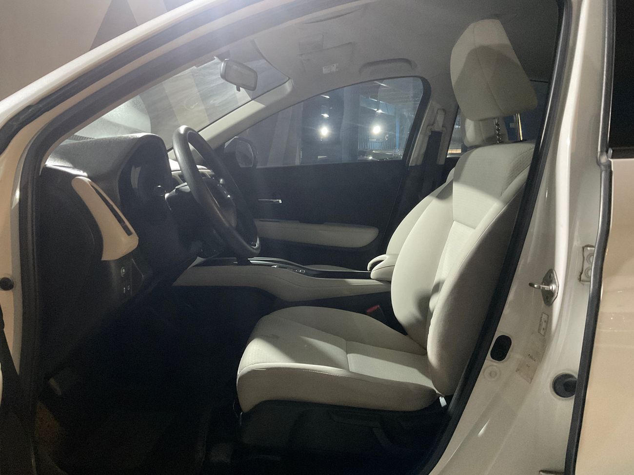 هوندا HRV LX | شامل الضمان | 0 ﺪﻔﻋﺓ ﺃﻮﻟﻯ