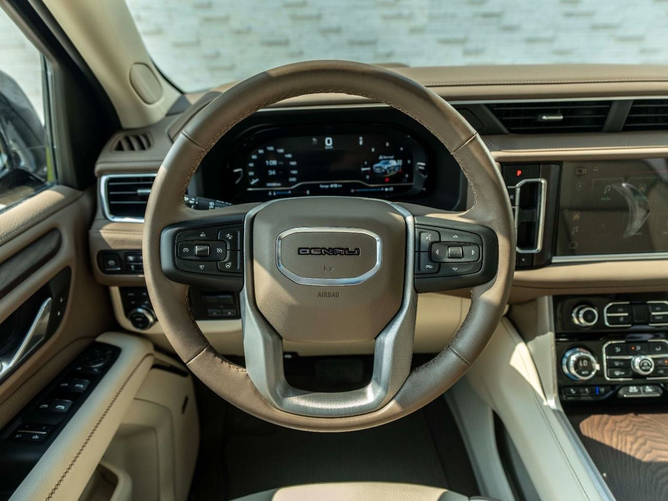 GMC Yukon 6.2 V8 Denali (AWD)