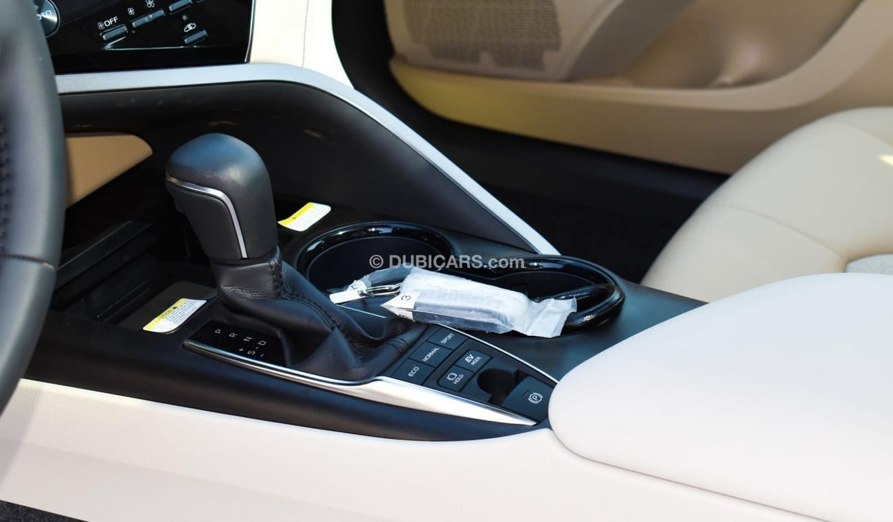 Toyota Camry 2.5 L GLE Hybrid