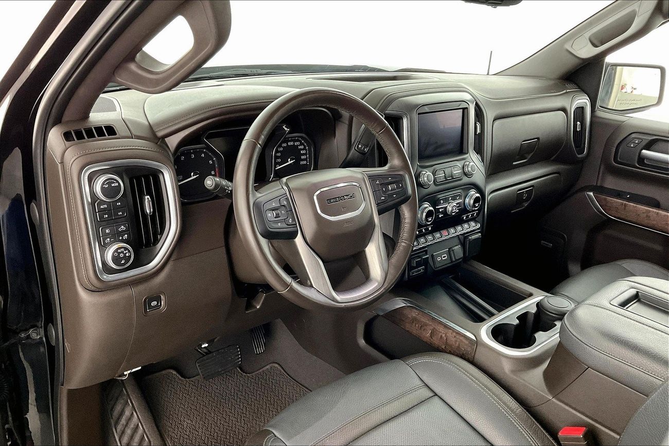 مرسيدس بنز E300 Premium (AMG Line) | ضمان مجاني لمدة عام | 0 دفعة أولى