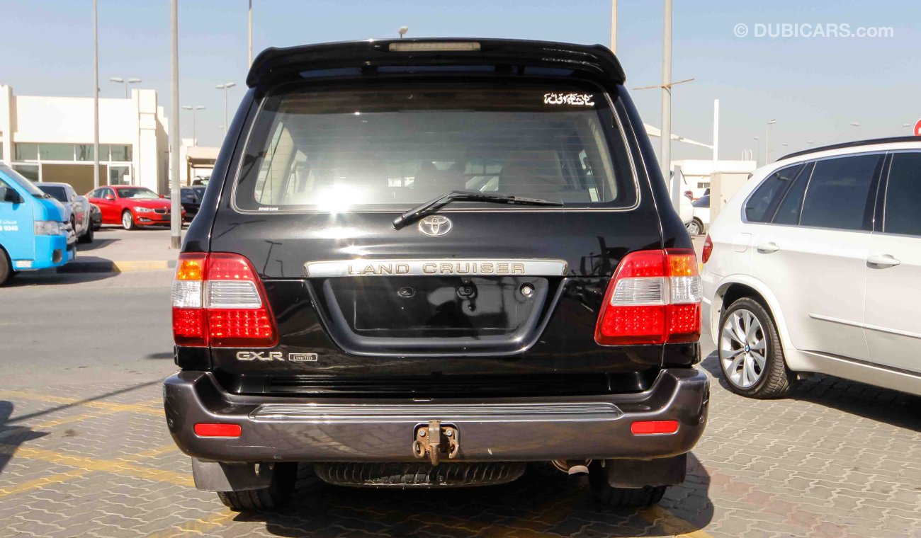 Toyota Land Cruiser GXR V6