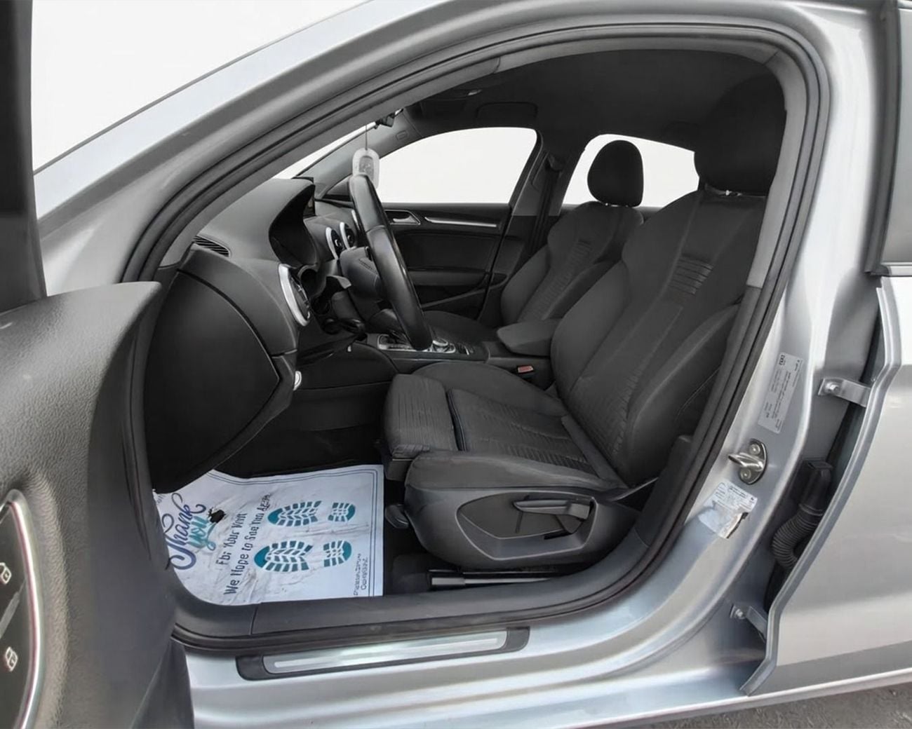 Audi A3 30 TFSI l GCC Specs | 2 Keys | AED 587 / Monthly