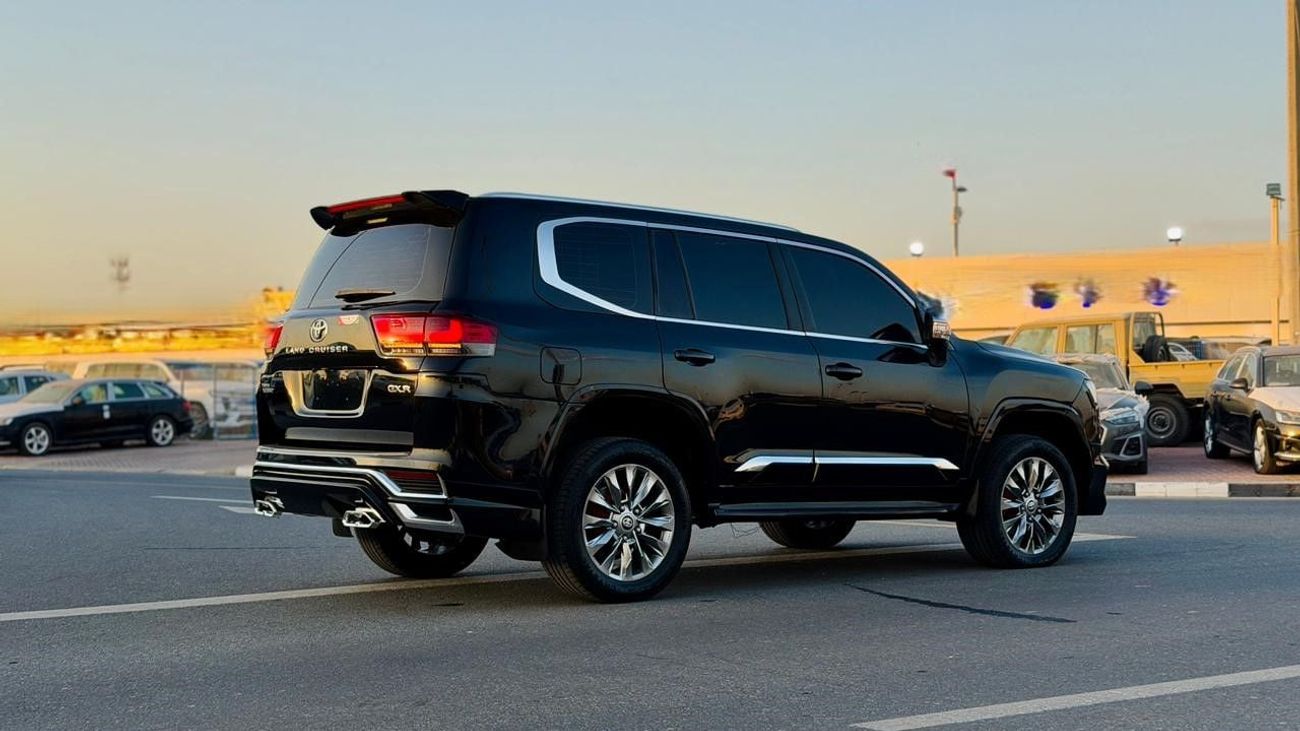 تويوتا لاند كروزر MODIFIED TO LC300 2025 MODEL | 4.0L PETROL ENGINE | LHD | AUTOMATIC TRANSMISISON | 360 VIEW CAMERA |