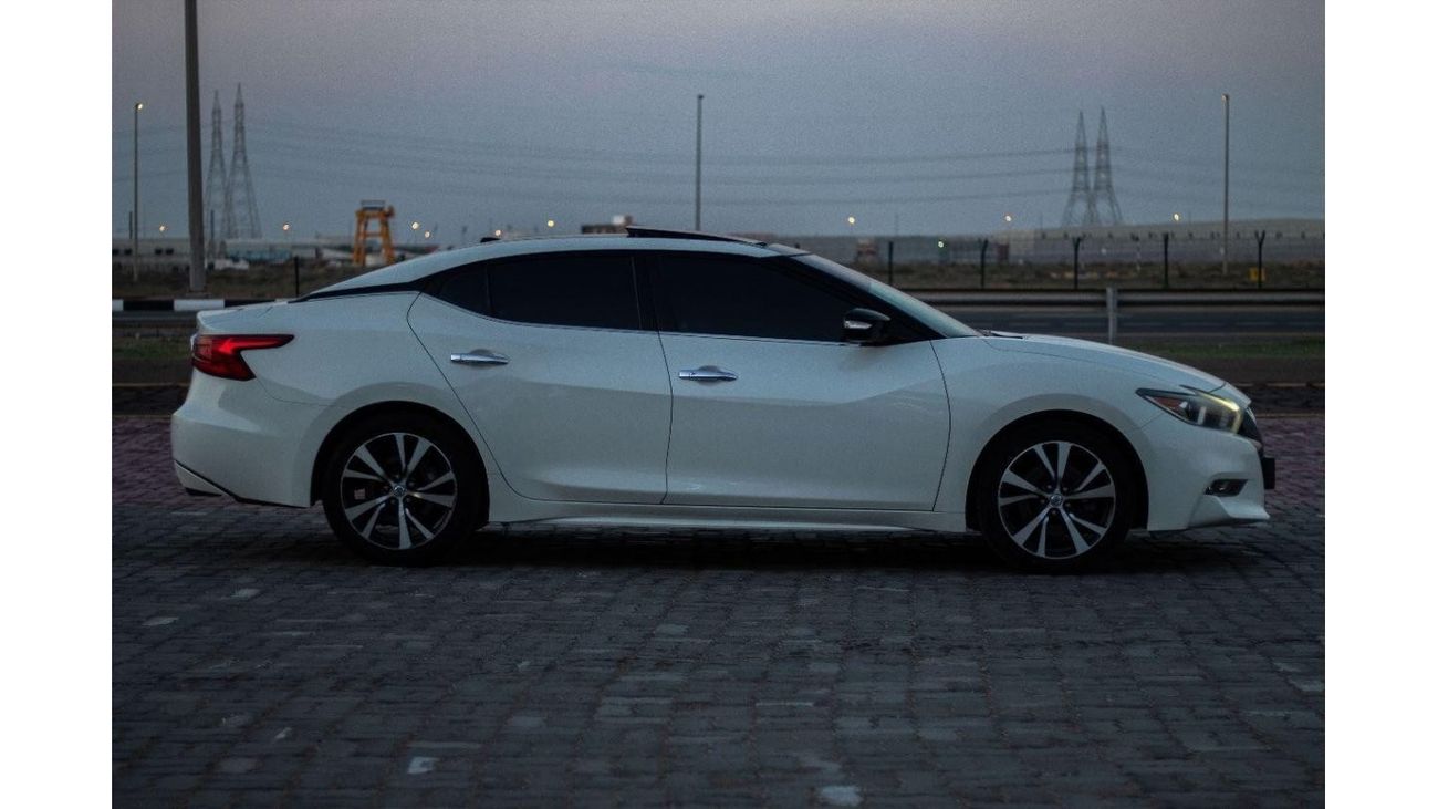 Nissan Maxima SV