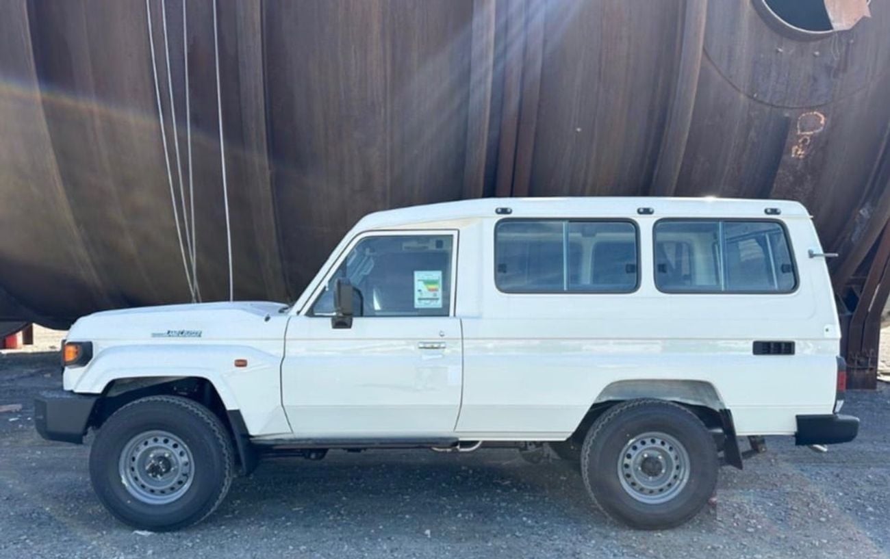 تويوتا لاند كروزر بيك أب 70 TOYOTA LC 78 HARDTOP