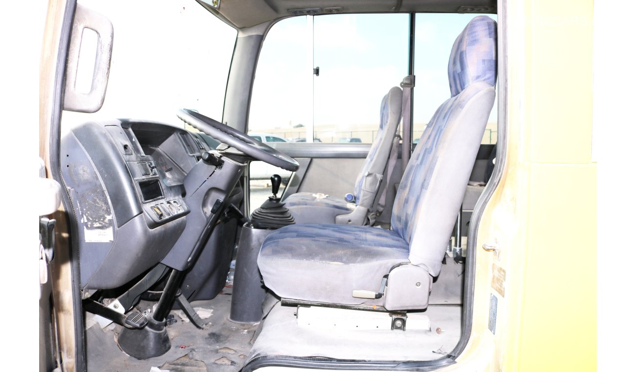 نيسان سيفيليان DIESEL 26 SEATER BUS